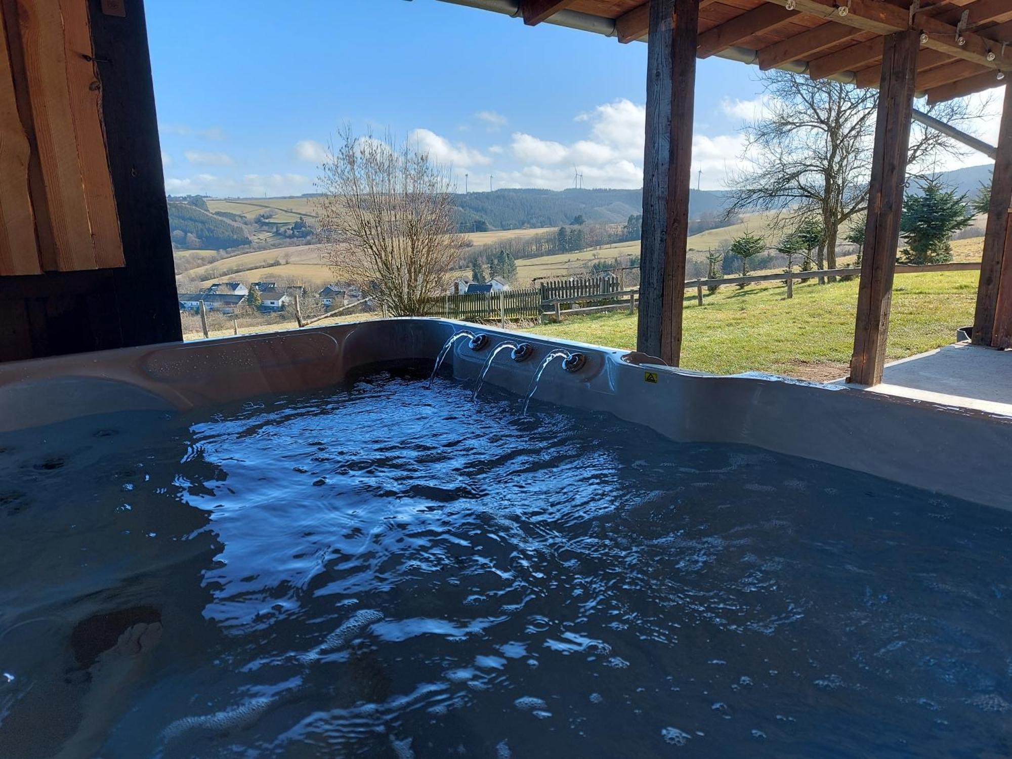 Ferienhaus Hescheld With Private Jacuzzi Hellenthal Exterior photo